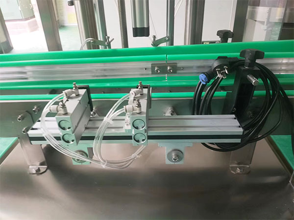 黑胡椒醬料灌裝加工生產線框架設計原理(圖2) 黑胡椒醬料灌裝加工生產線框架設計原理(圖2)