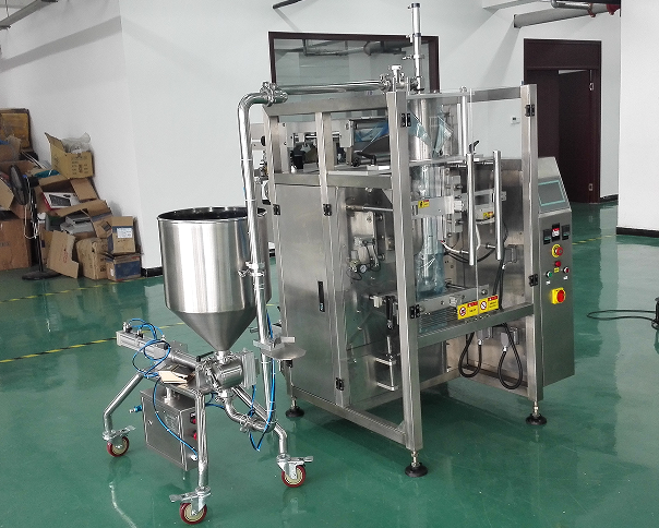 辣椒油食品包裝機-全自動辣椒油生產線設備人性化服務(圖2) 辣椒油食品包裝機-全自動辣椒油生產線設備人性化服務(圖2)